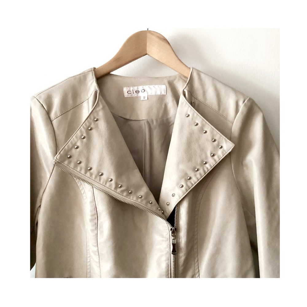 Cleo Cropped Vegan Leather Moto Jacket Neutral Beige Size XS - Picture 6 of 8